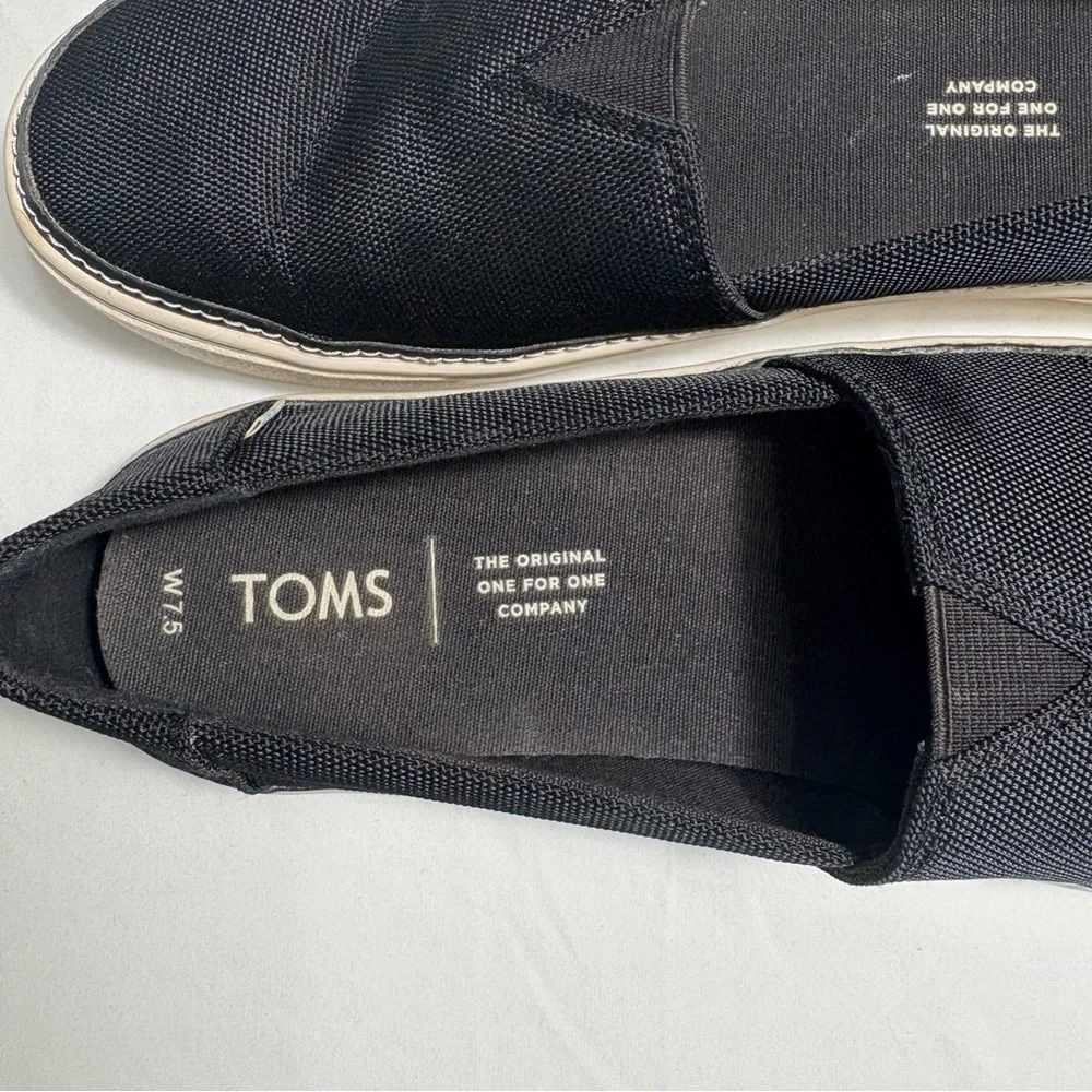 Toms Women's Parker Slip On Sneaker Shoe Texture Fabric Black‎ Size 7.5